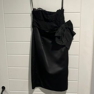 Laundry strapless lace bodice dress. Size 4